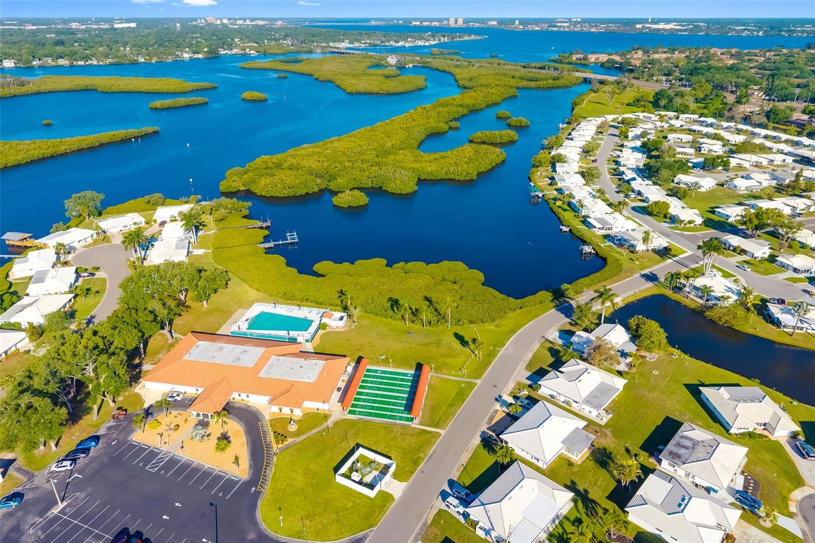 Image 62 of 76 For 3910 Joyce Drive