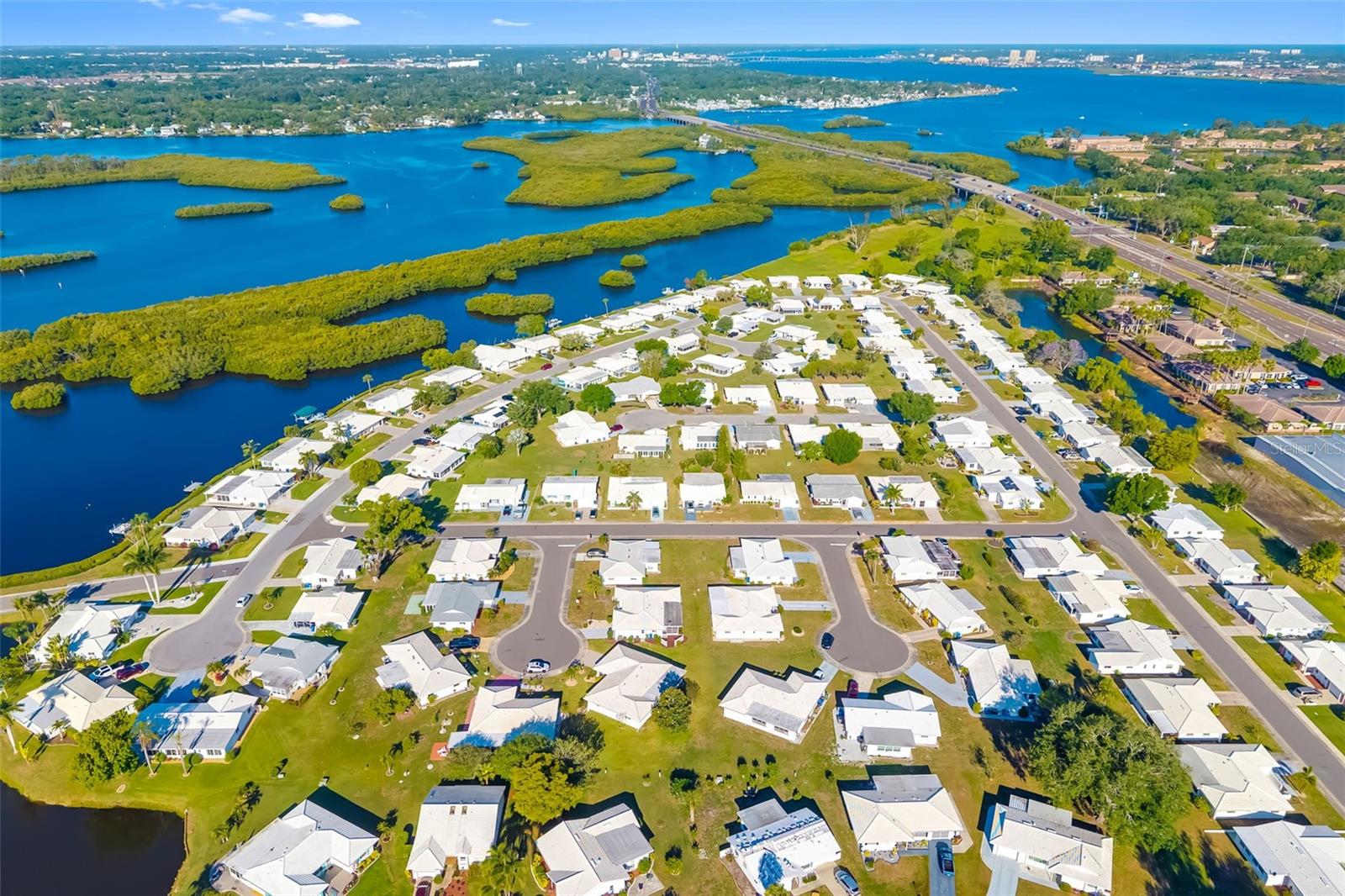 Image 65 of 76 For 3910 Joyce Drive