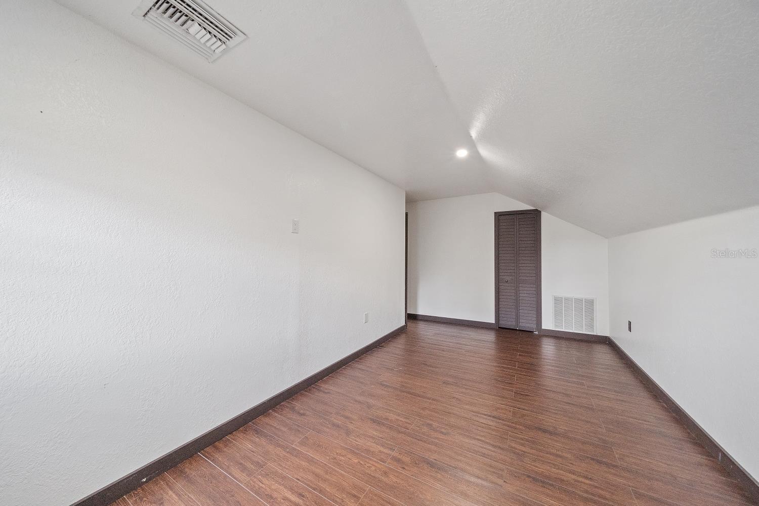 Image 23 of 38 For 7706 257th Street E