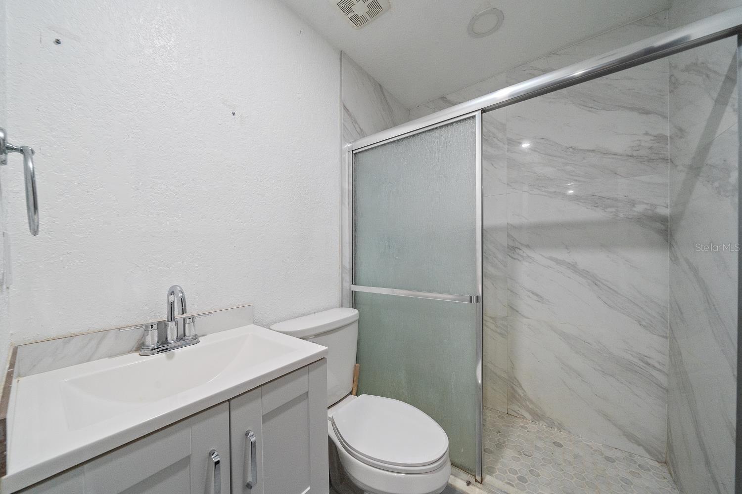 Image 24 of 38 For 7706 257th Street E