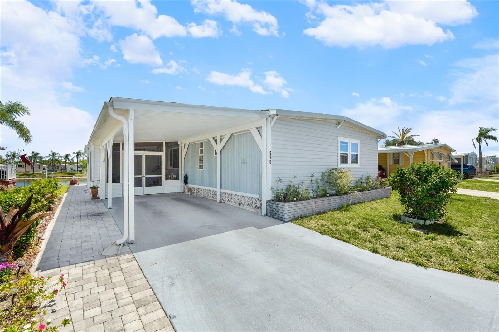 Details for 970 Jolanda Circle, VENICE, FL 34285