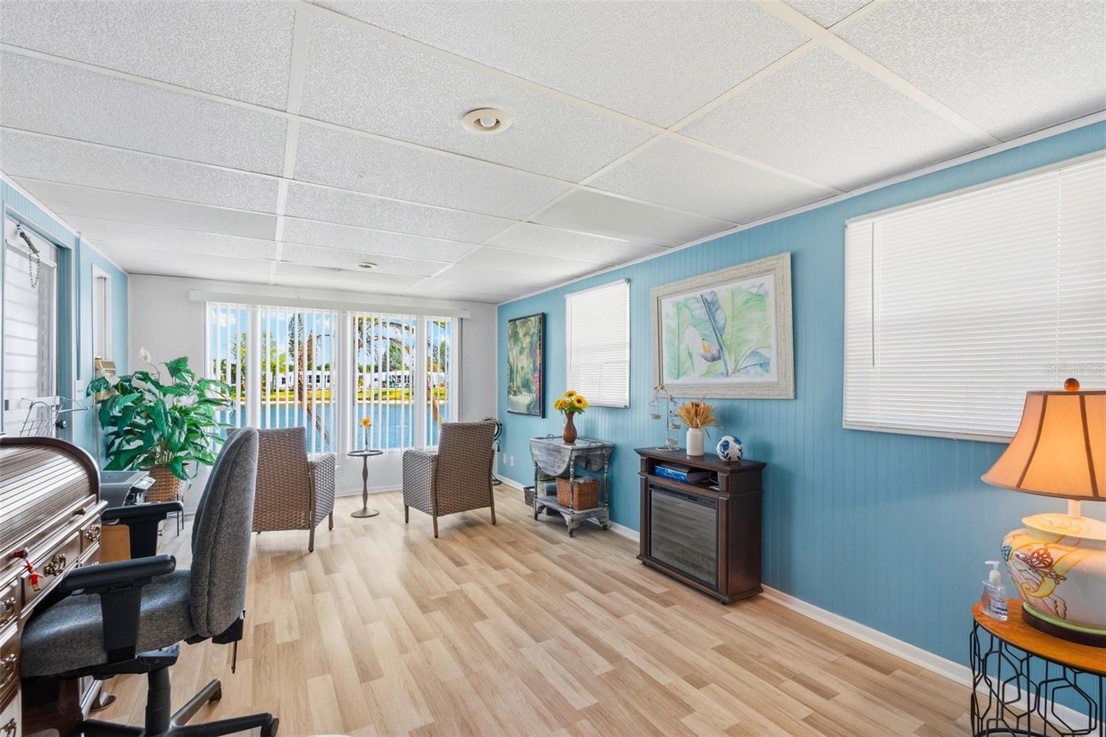 Image 10 of 34 For 970 Jolanda Circle