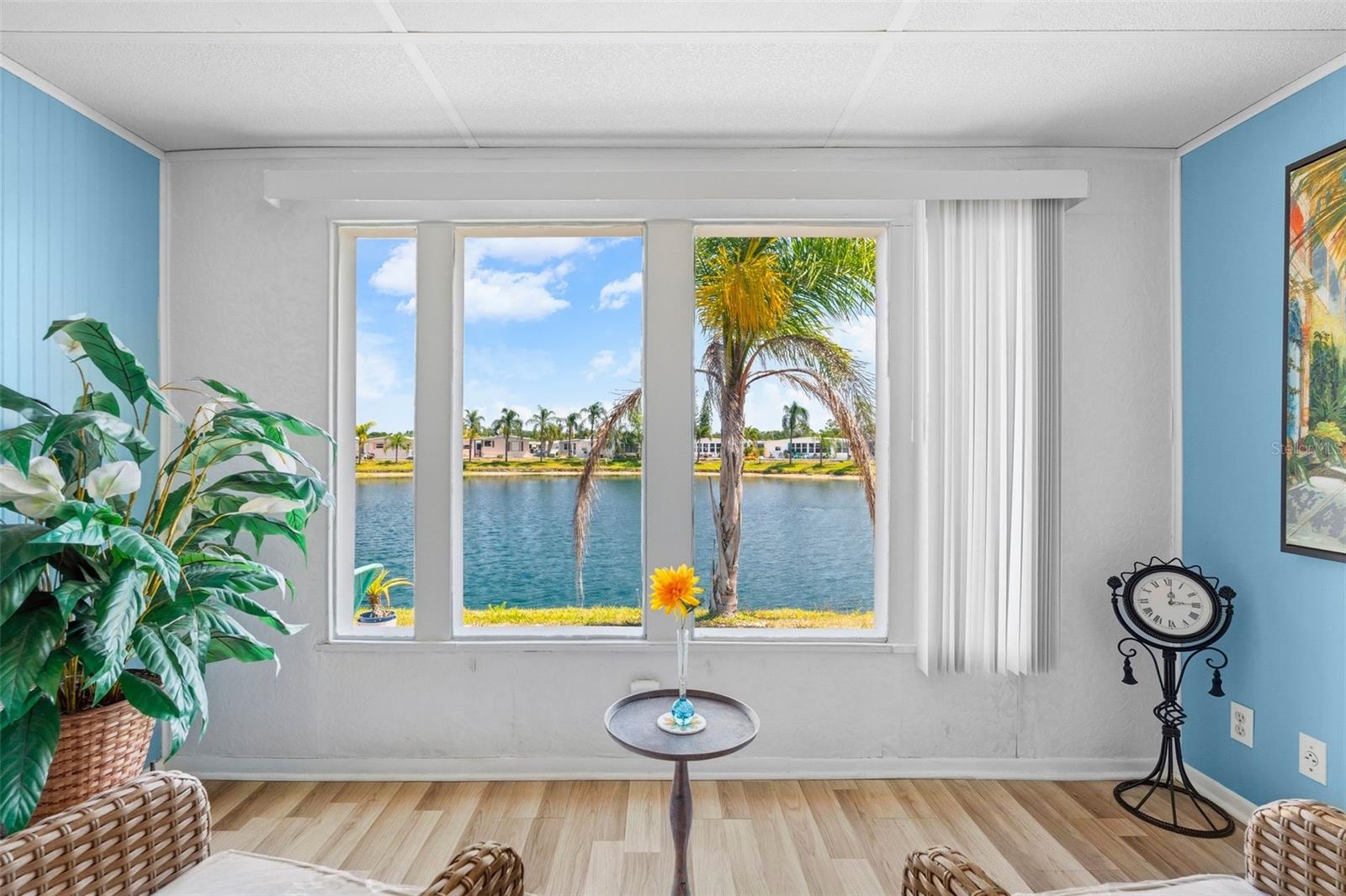 Image 11 of 34 For 970 Jolanda Circle