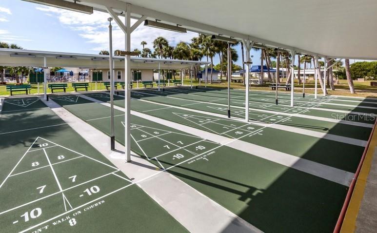 Image 31 of 34 For 970 Jolanda Circle