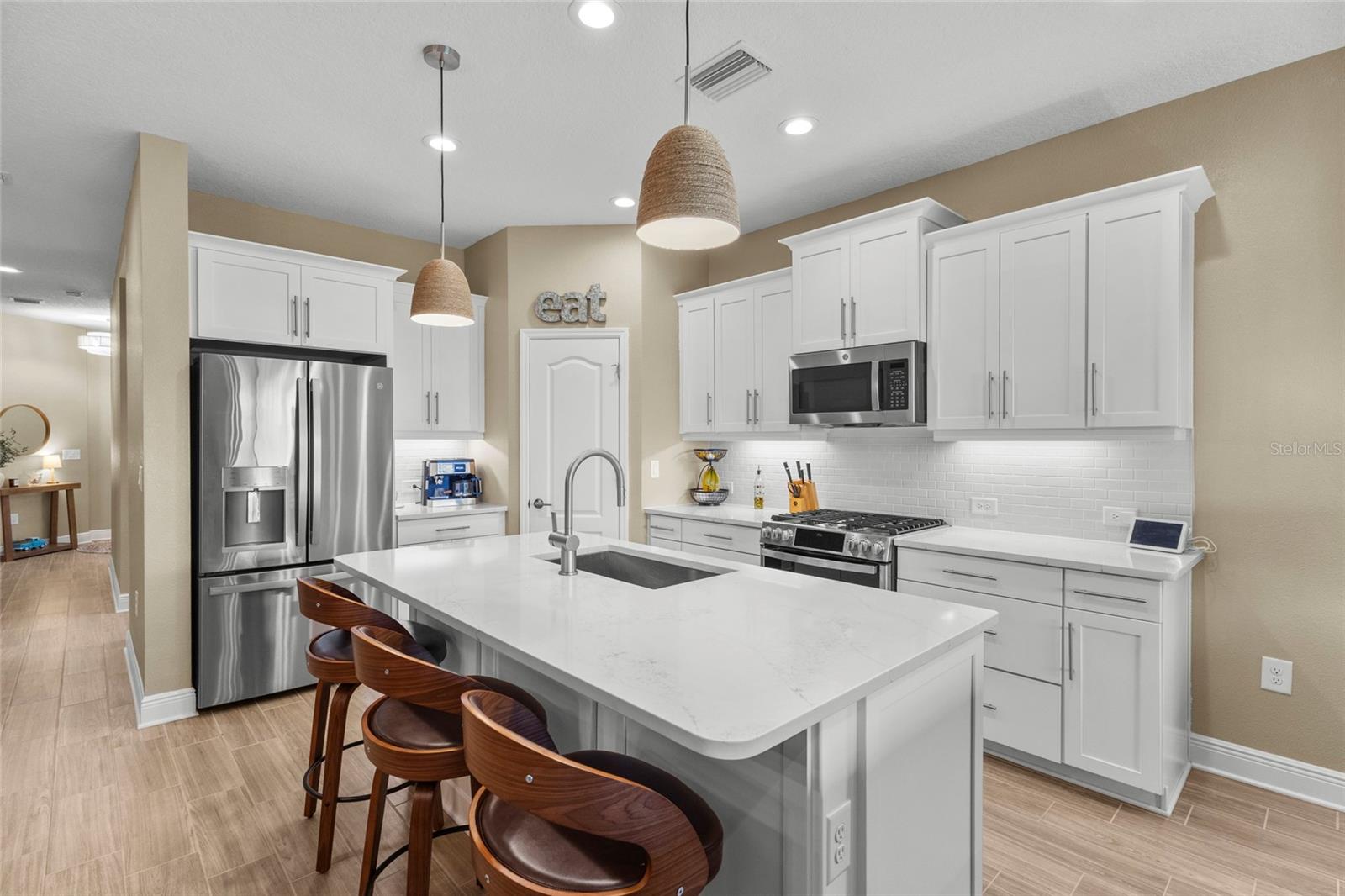 Image 5 of 88 For 265 Potenza Loop