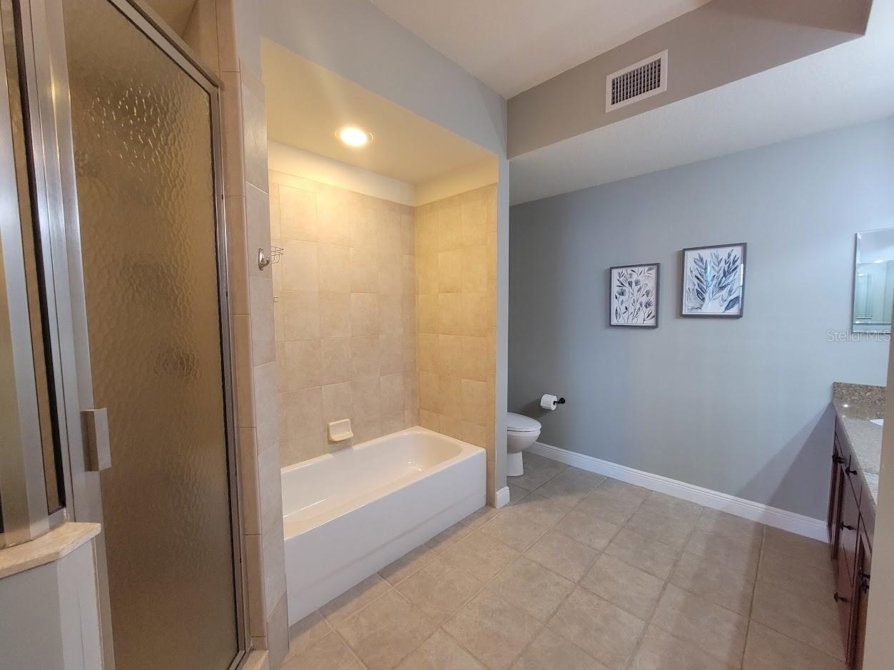 Image 28 of 53 For 5114 Melbourne Street A105