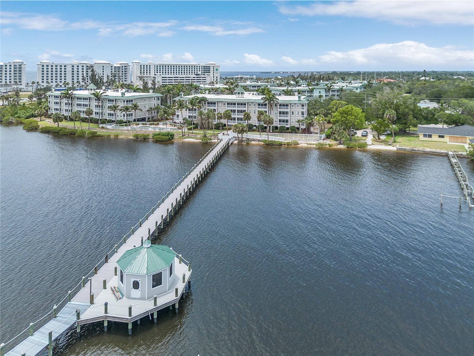 Image 3 of 53 For 5114 Melbourne Street A105