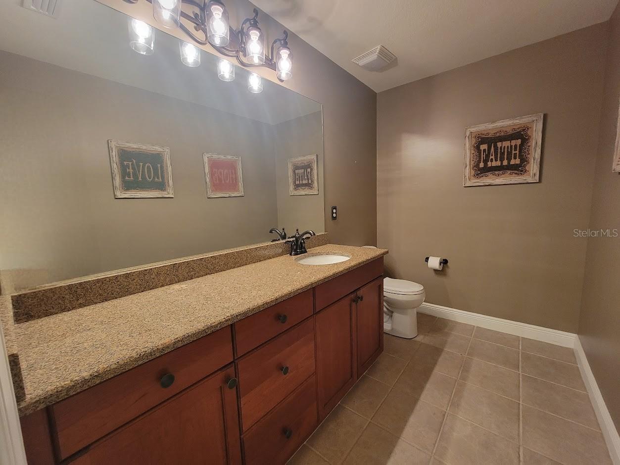 Image 37 of 53 For 5114 Melbourne Street A105