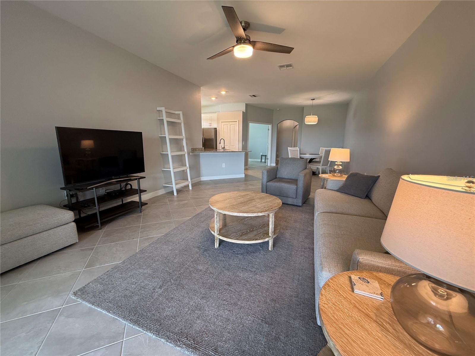 Image 6 of 47 For 5514 Tidal Breeze Cove