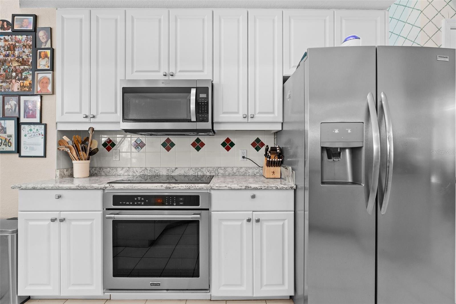Image 11 of 40 For 9211 12th Avenue Nw
