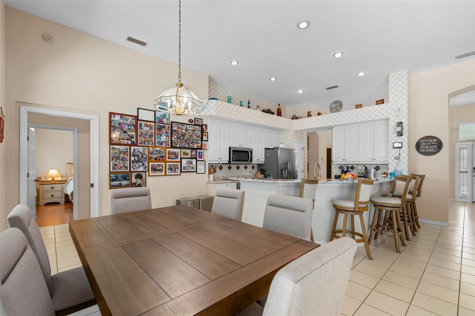 Image 14 of 40 For 9211 12th Avenue Nw