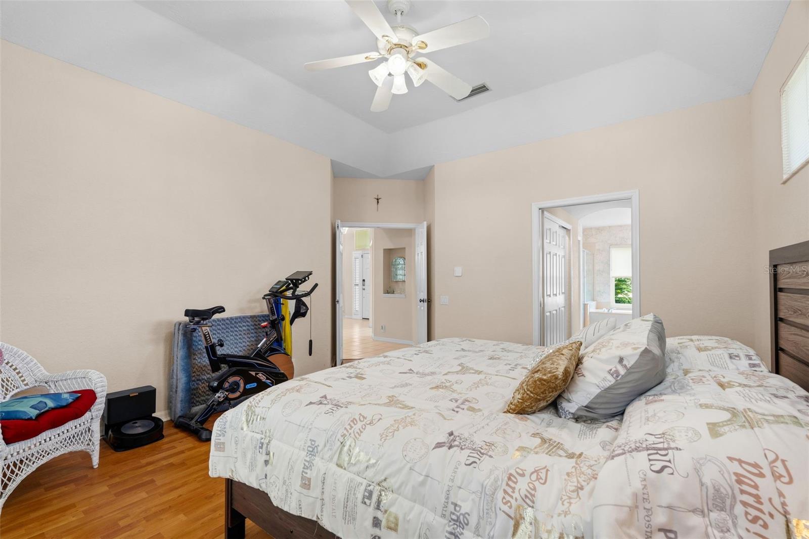 Image 25 of 40 For 9211 12th Avenue Nw