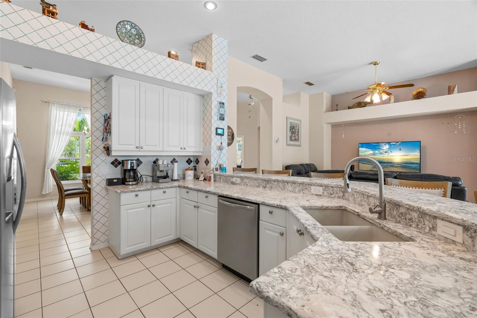 Image 9 of 40 For 9211 12th Avenue Nw