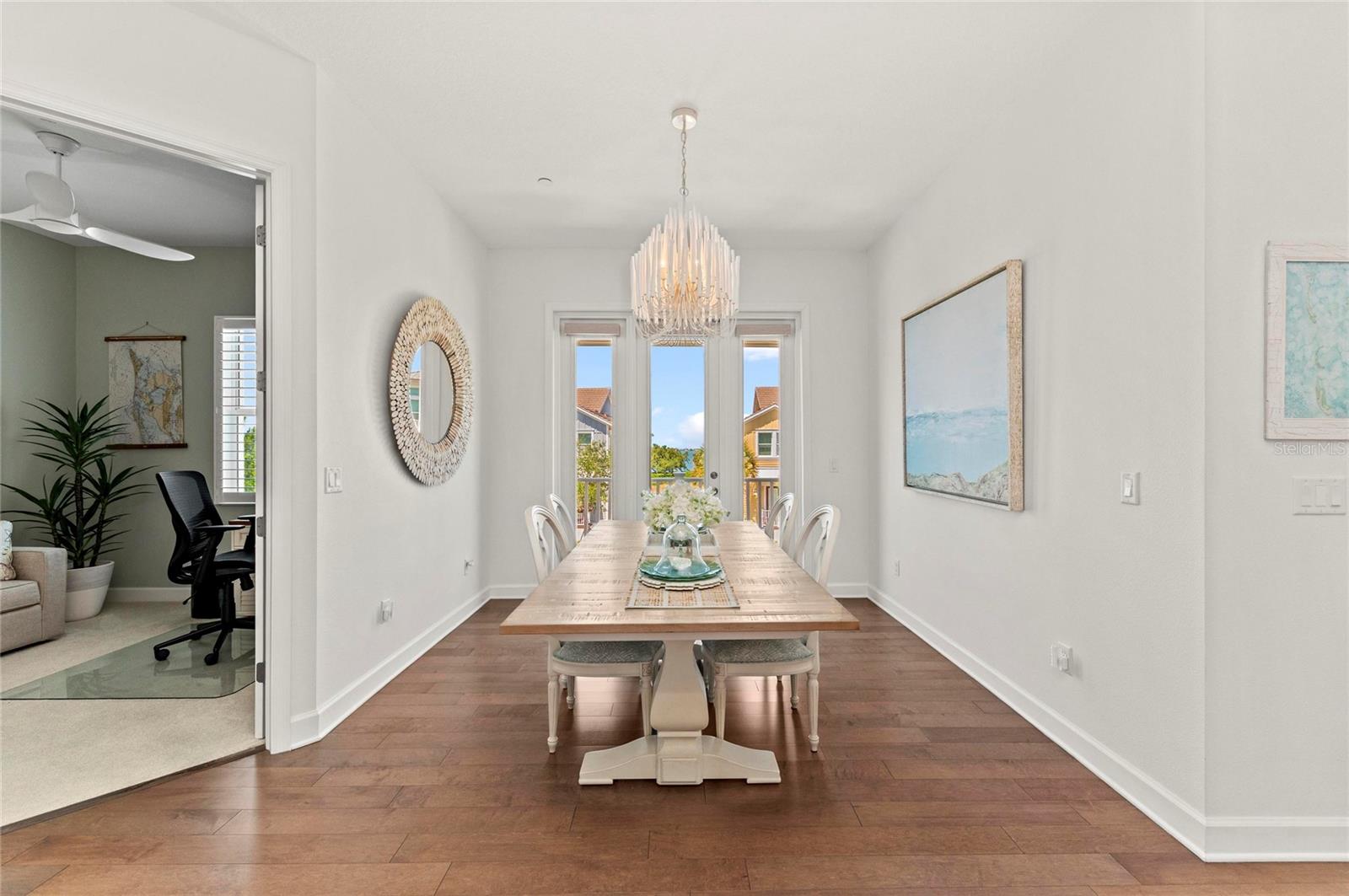 Image 21 of 100 For 271 Saint Lucia Drive 202