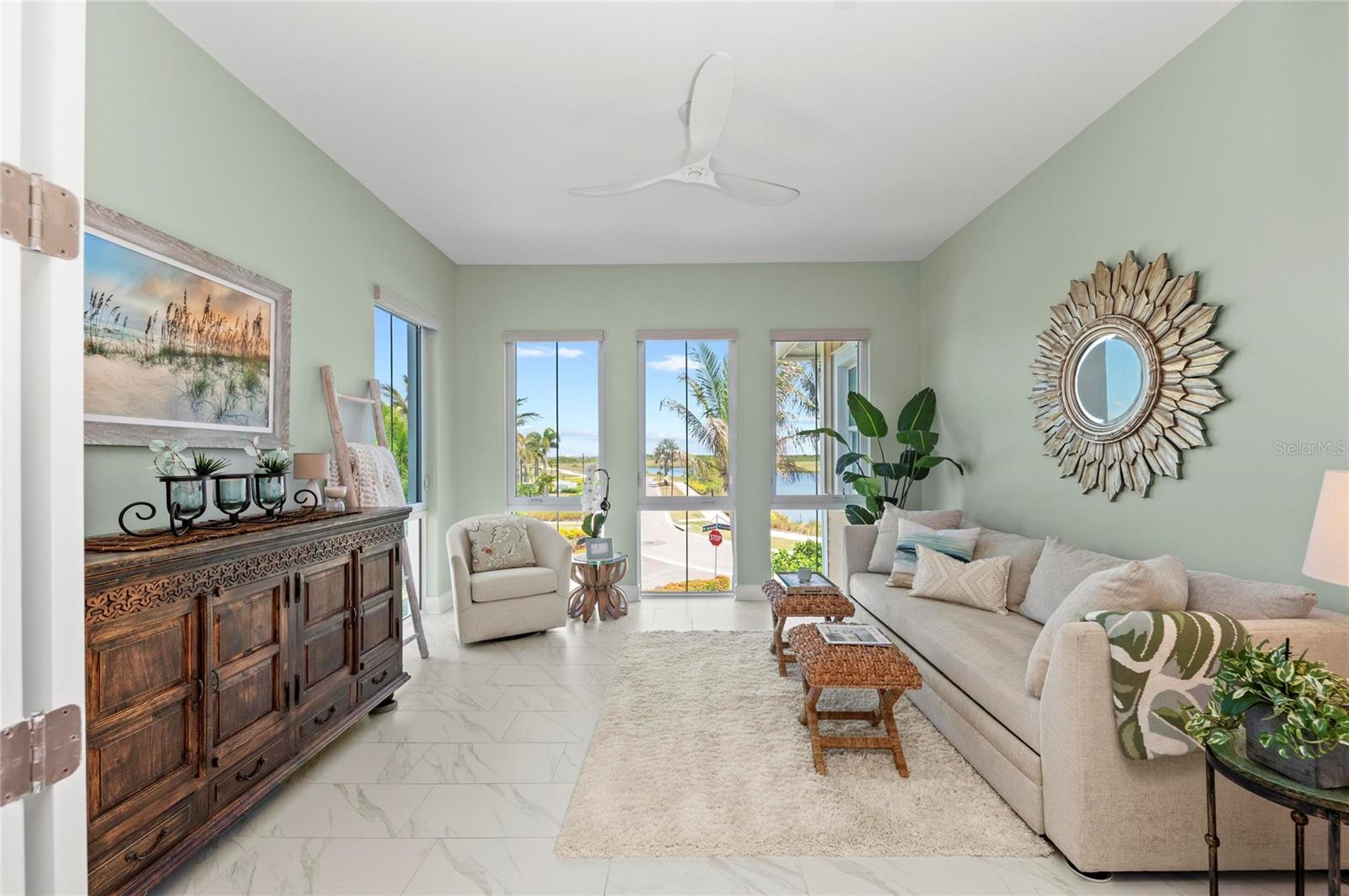 Image 25 of 100 For 271 Saint Lucia Drive 202