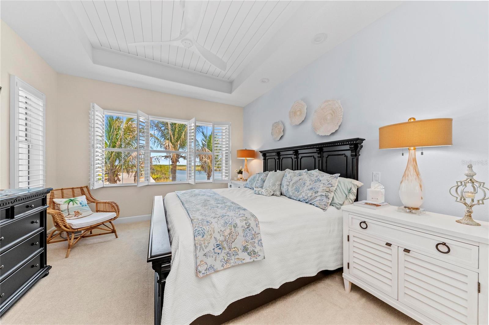 Image 29 of 100 For 271 Saint Lucia Drive 202