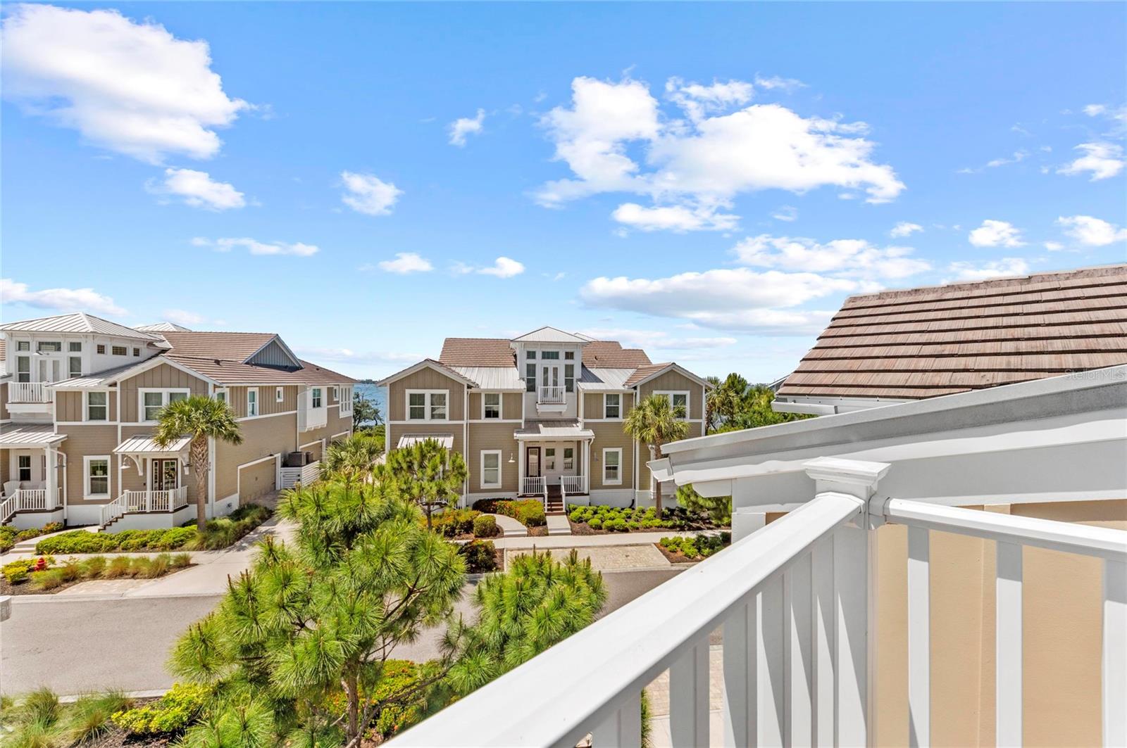 Image 47 of 100 For 271 Saint Lucia Drive 202