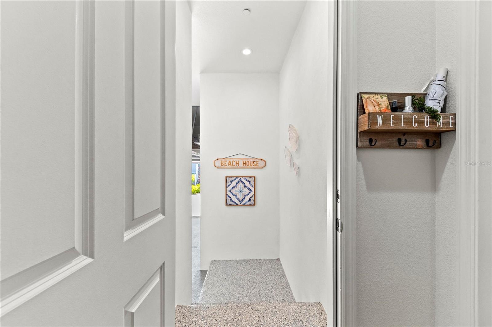 Image 49 of 100 For 271 Saint Lucia Drive 202