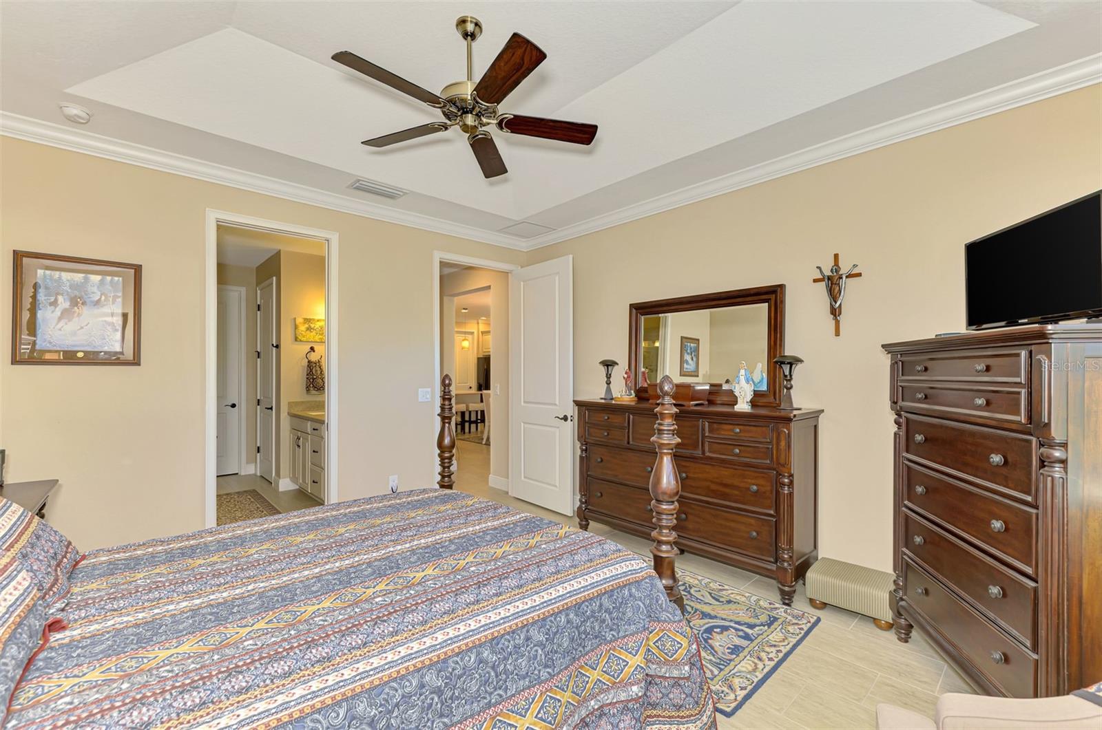 Image 32 of 49 For 11789 Tapestry Lane