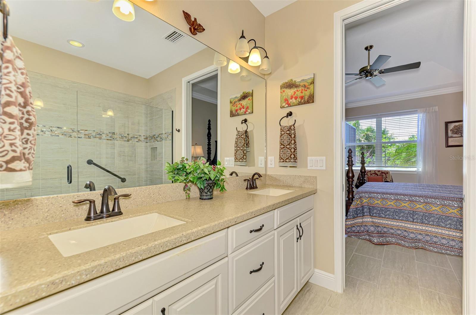 Image 33 of 49 For 11789 Tapestry Lane