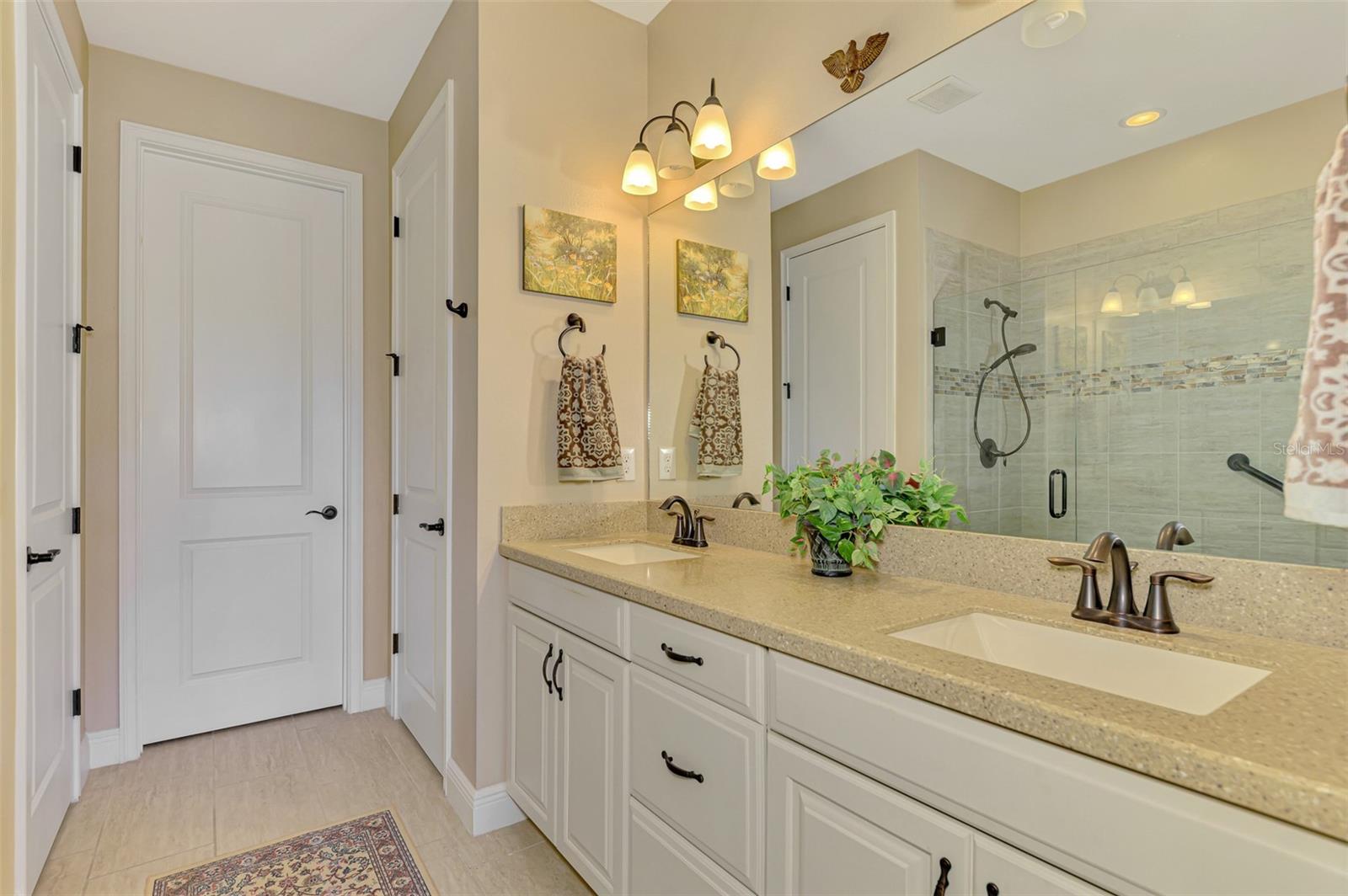 Image 34 of 49 For 11789 Tapestry Lane