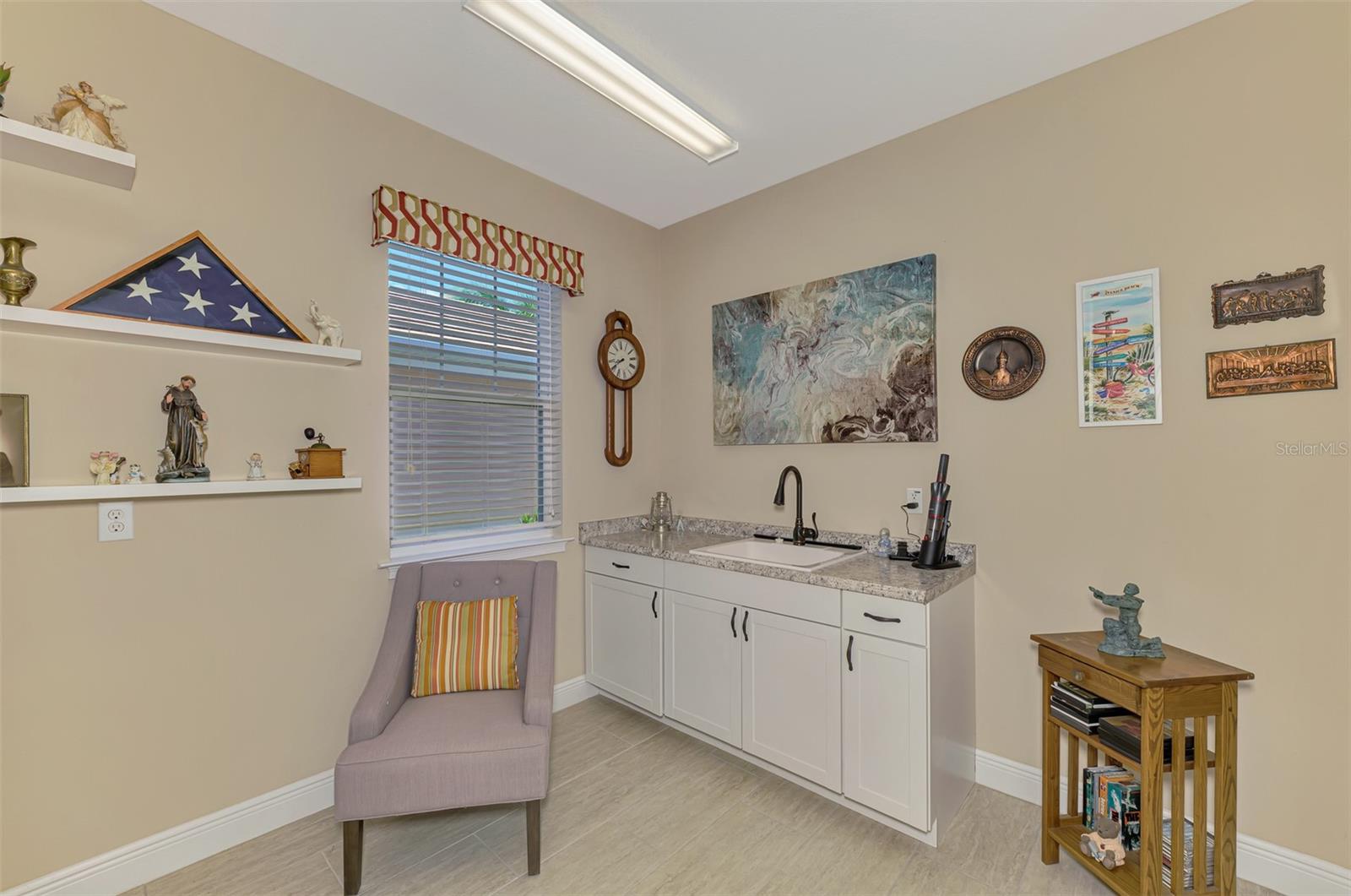 Image 39 of 49 For 11789 Tapestry Lane