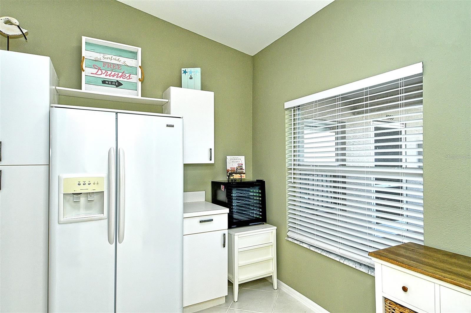 Image 15 of 38 For 9610 Club South Circle 4302