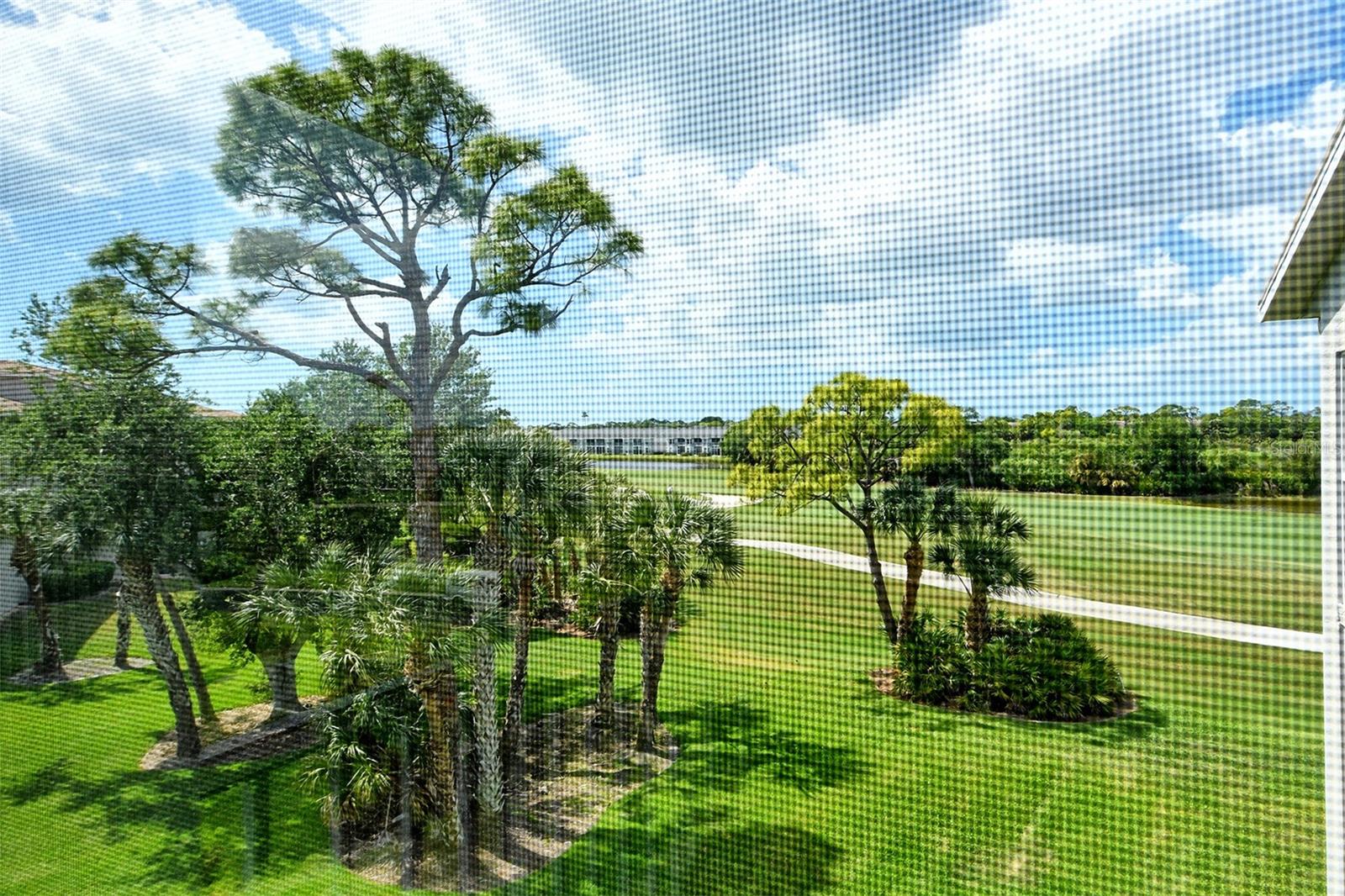 Image 6 of 38 For 9610 Club South Circle 4302