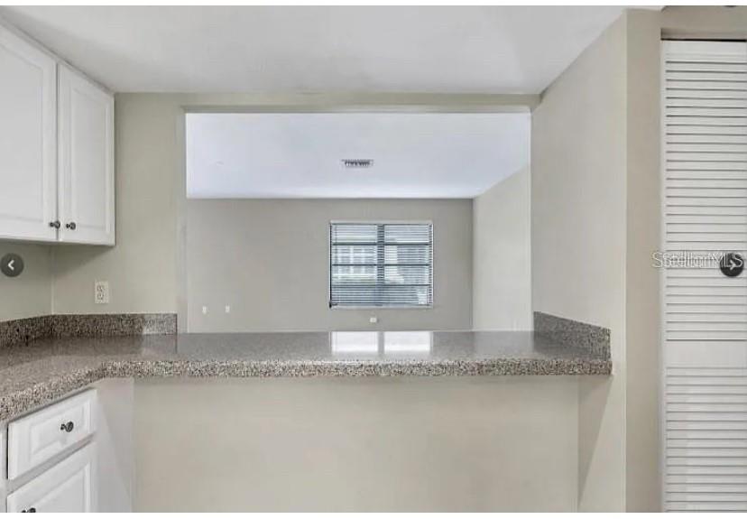 Image 12 of 14 For 4753 Ringwood Meadow