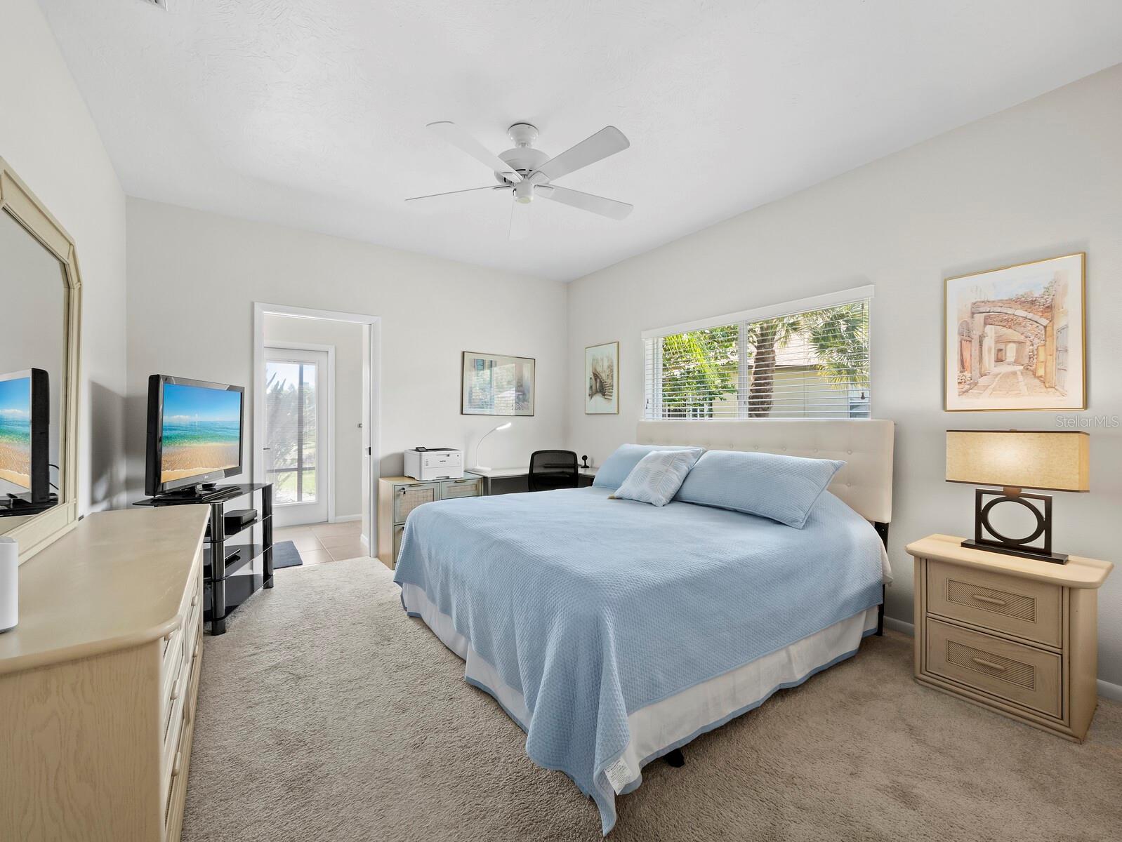 Image 39 of 56 For 8615 Woodbriar Drive