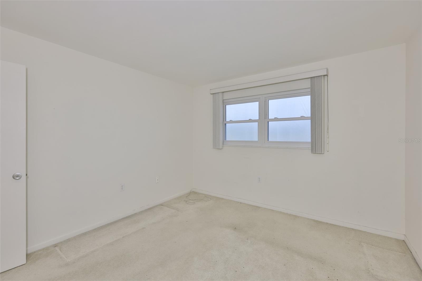 Image 23 of 33 For 6100 21st Street N 9