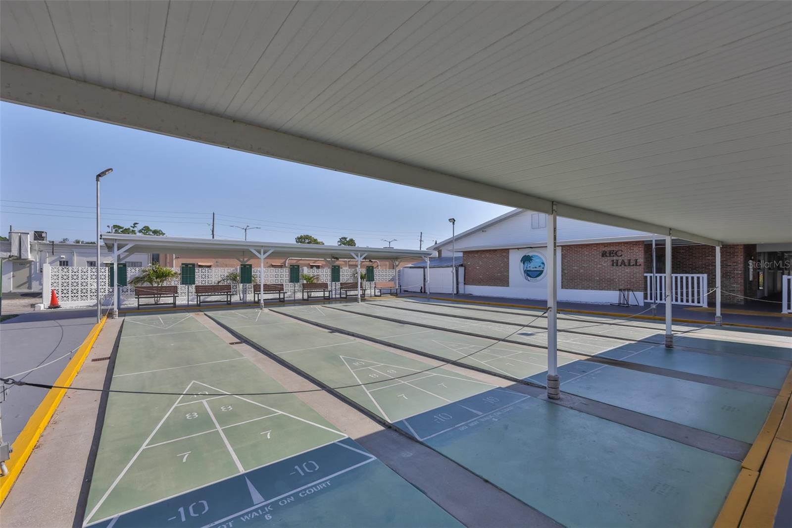 Image 30 of 33 For 6100 21st Street N 9