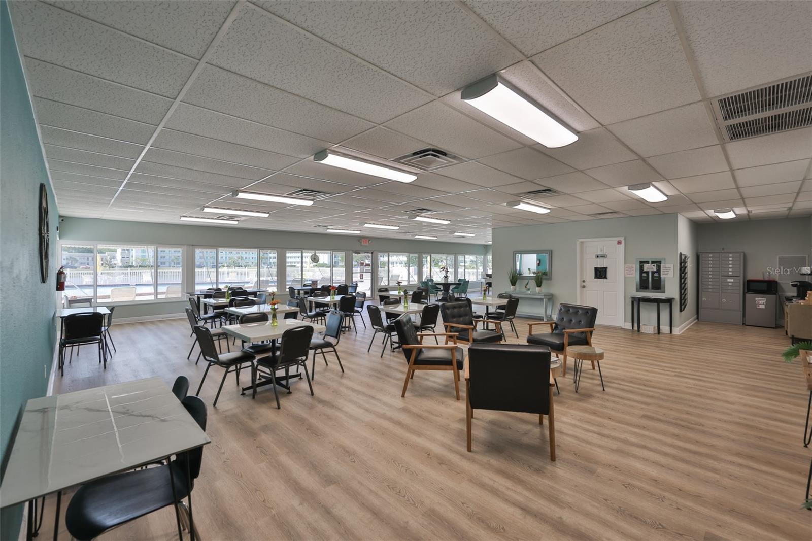 Image 32 of 33 For 6100 21st Street N 9