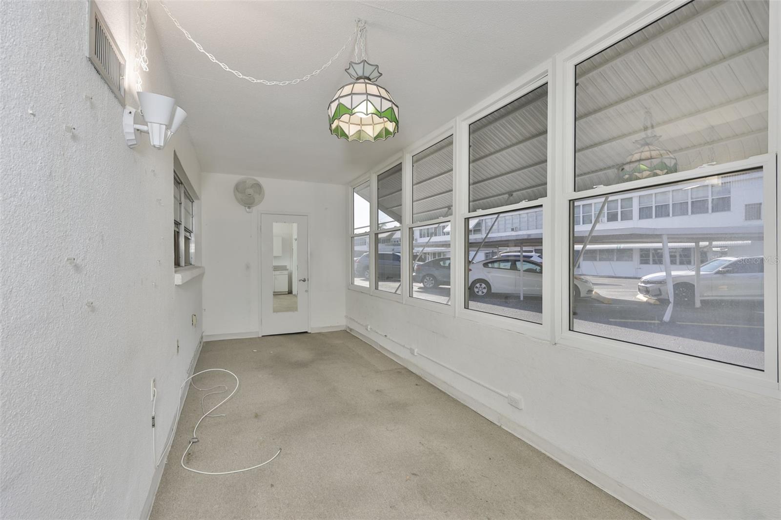 Image 6 of 33 For 6100 21st Street N 9