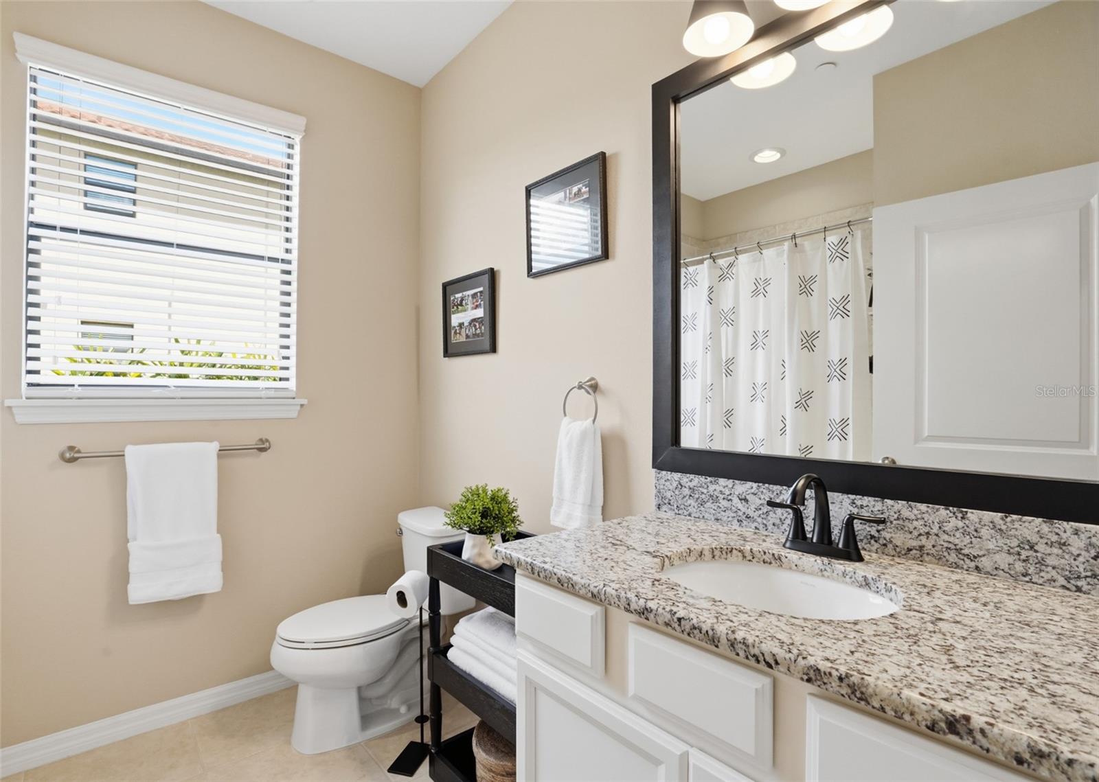 Image 19 of 35 For 12720 Sorrento Way 101