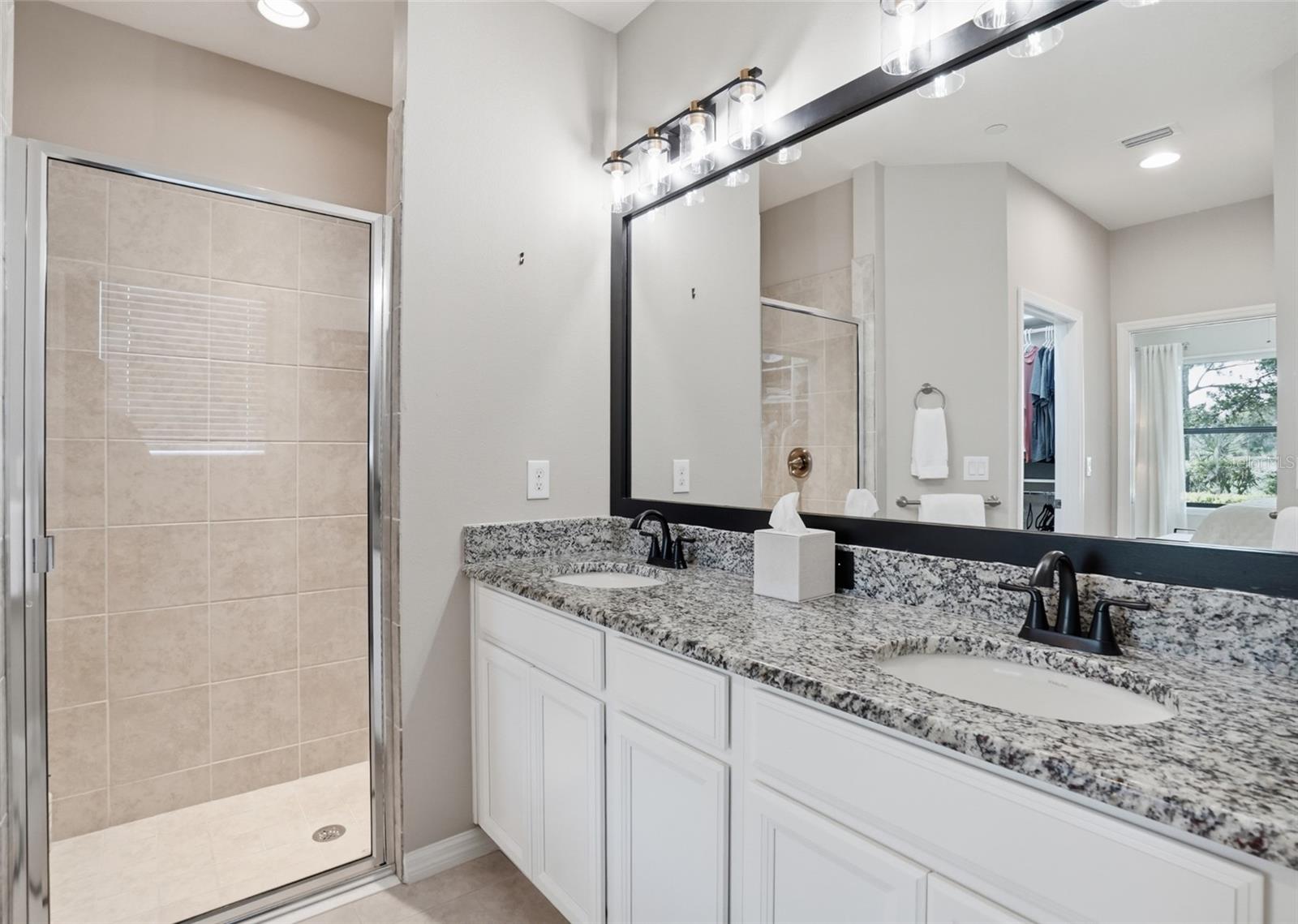 Image 25 of 35 For 12720 Sorrento Way 101