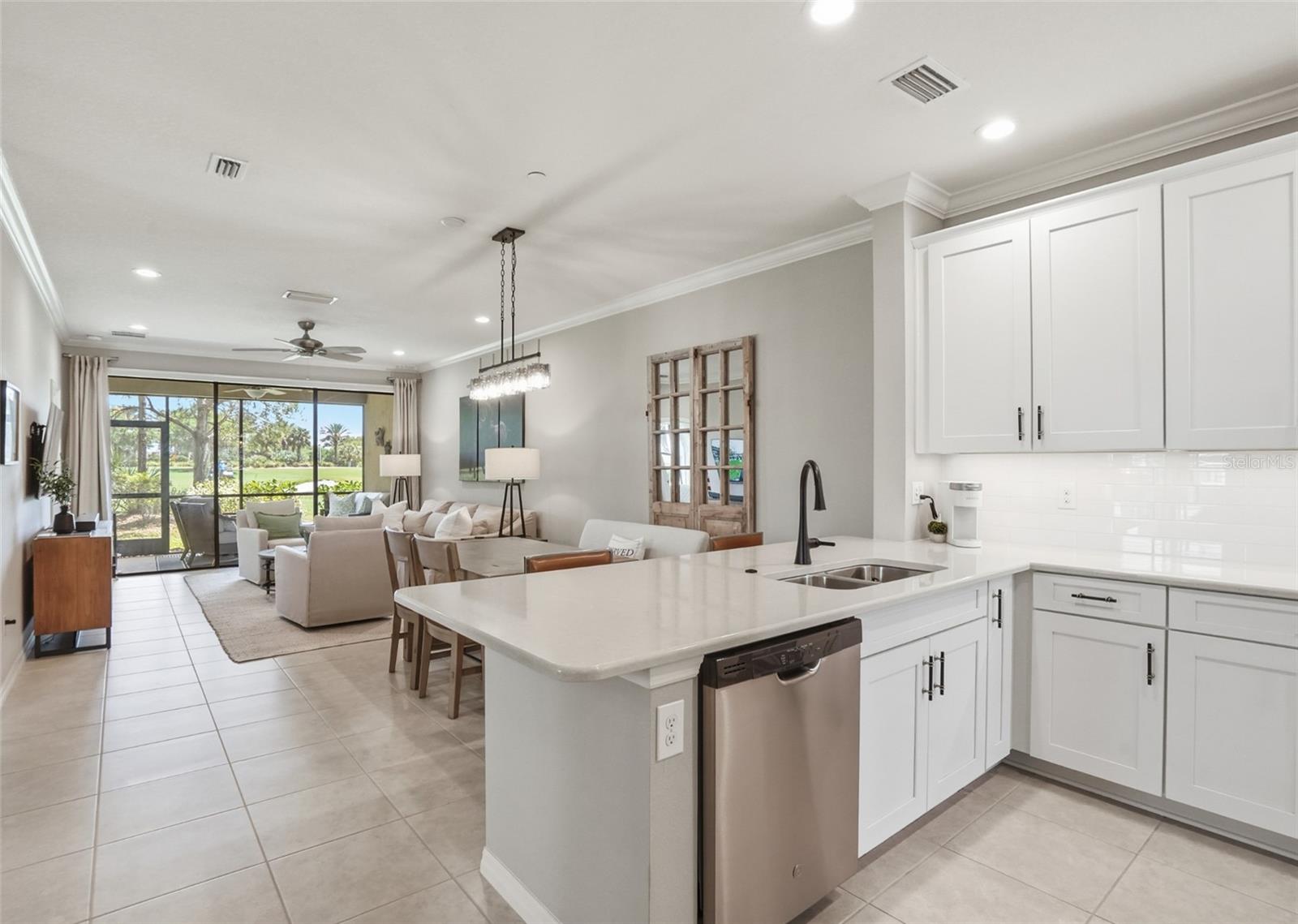 Image 4 of 35 For 12720 Sorrento Way 101