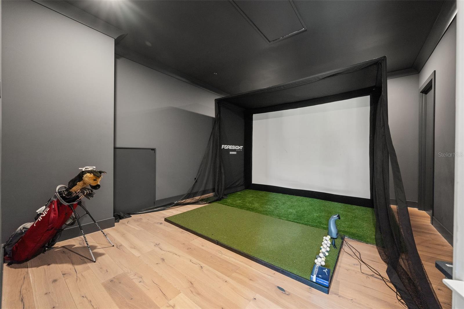 Image 33 of 43 For 1815 Lake Shore Drive