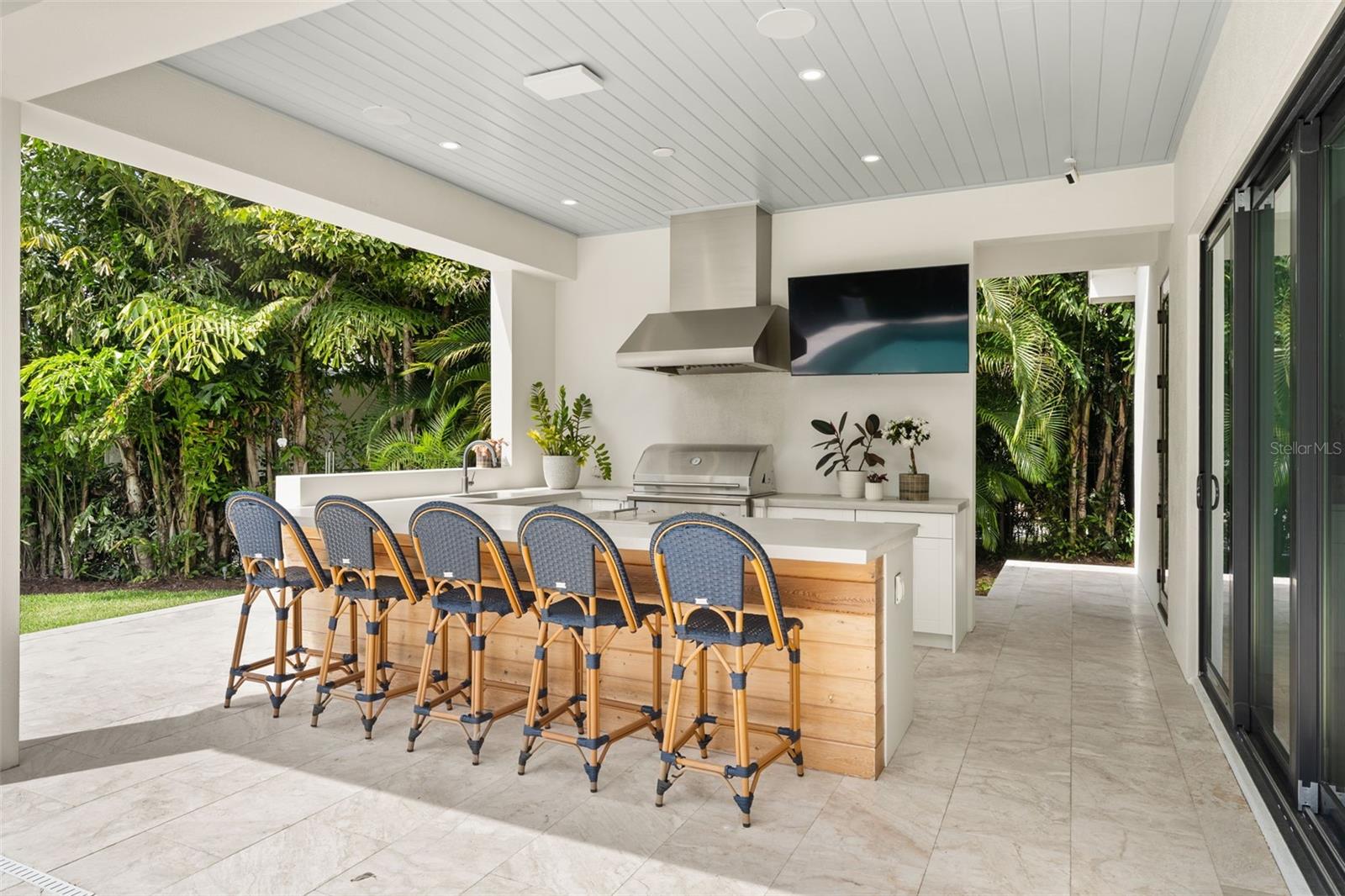 Image 37 of 43 For 1815 Lake Shore Drive