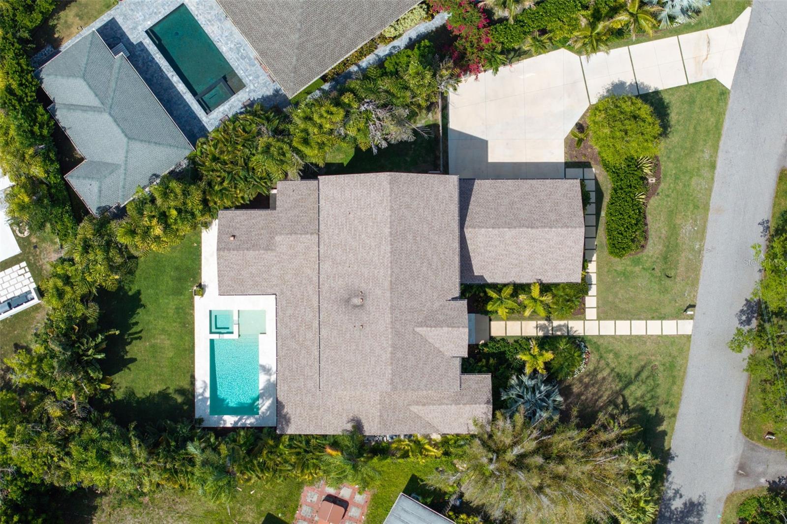 Image 41 of 43 For 1815 Lake Shore Drive