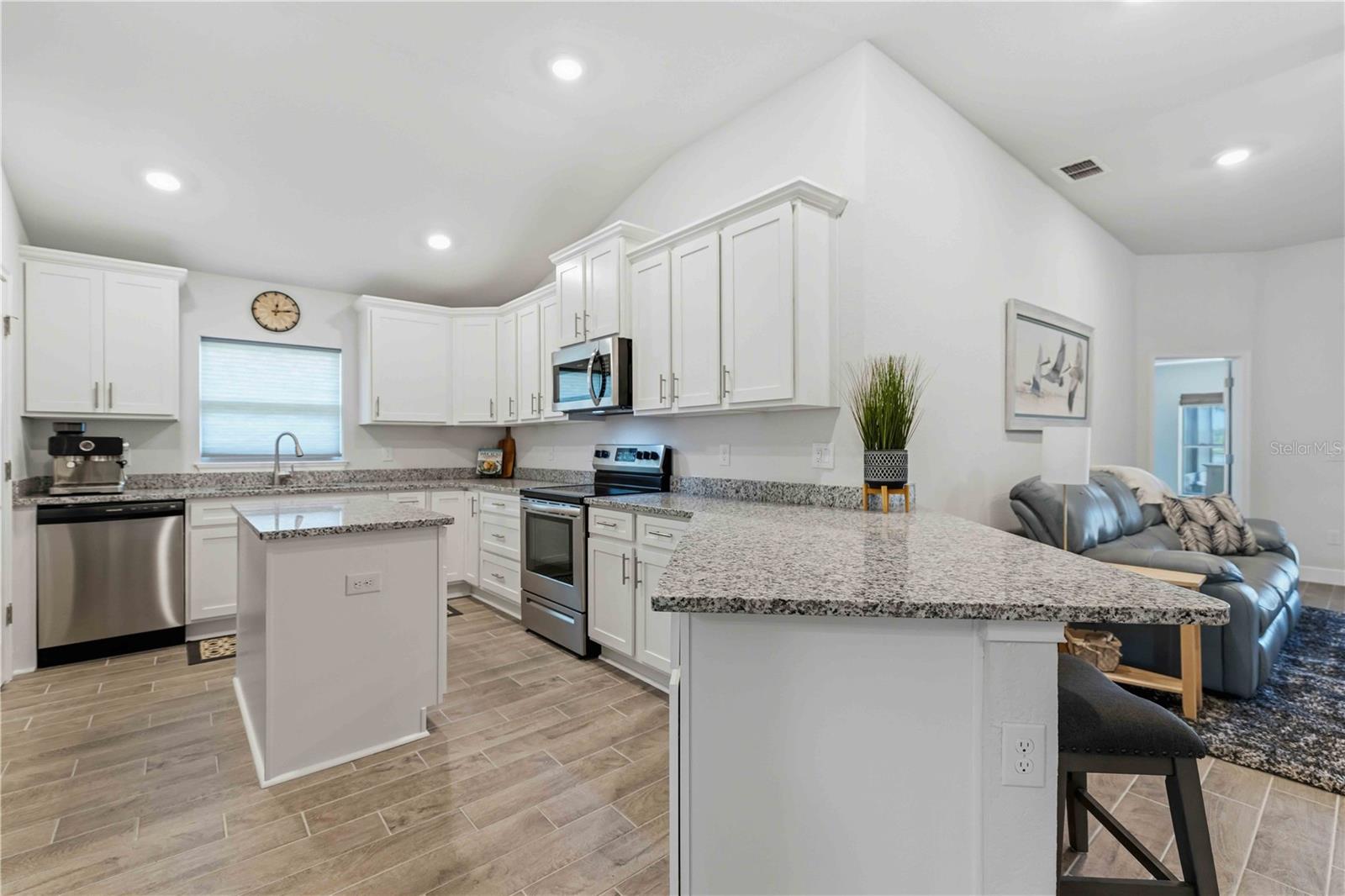 Image 15 of 66 For 5906 164th Avenue E