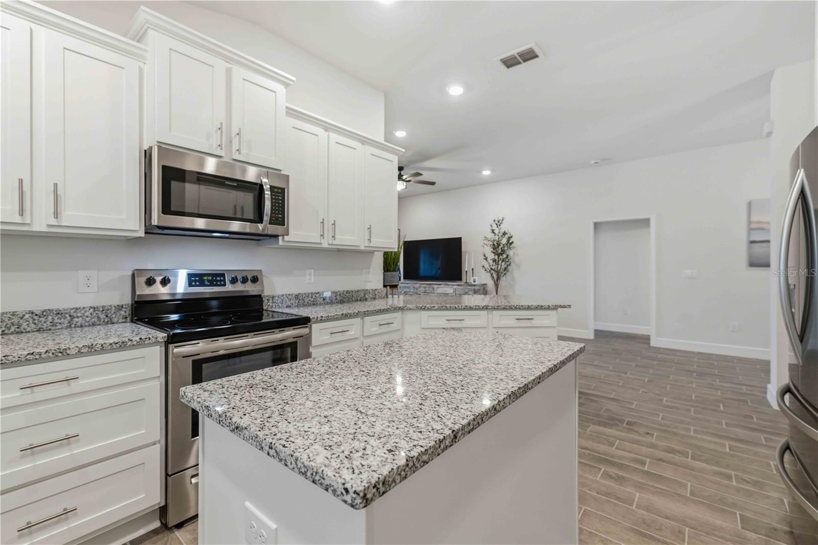 Image 18 of 66 For 5906 164th Avenue E