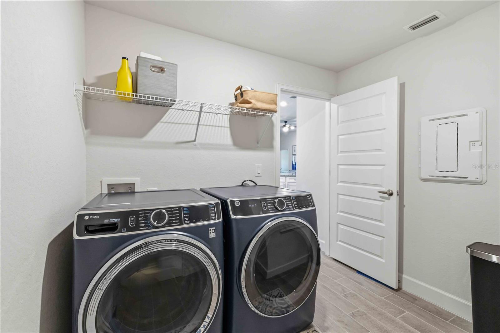 Image 20 of 66 For 5906 164th Avenue E