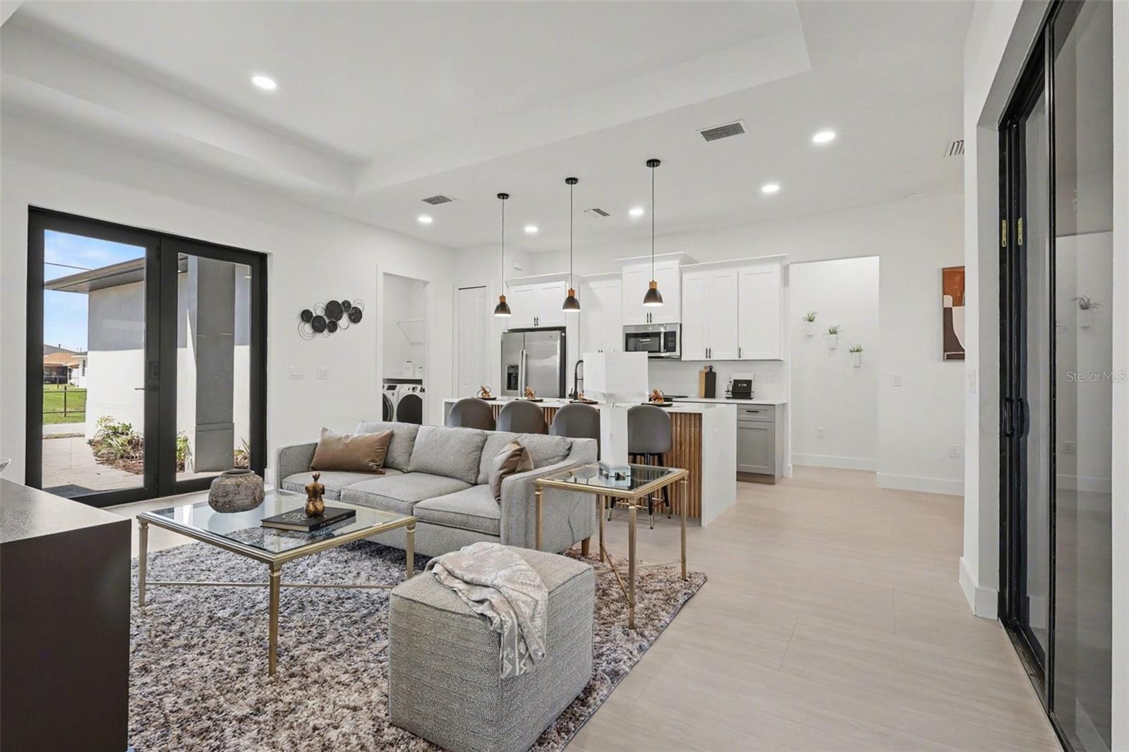 Image 5 of 41 For 1721 2nd Street
