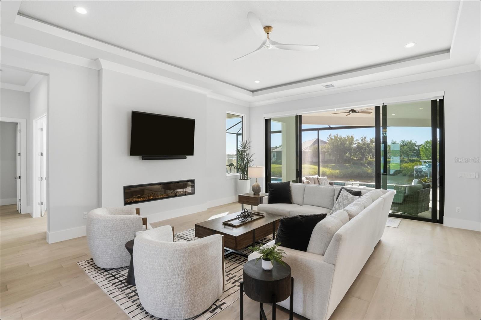 Image 12 of 88 For 1815 Rio Vista Terrace