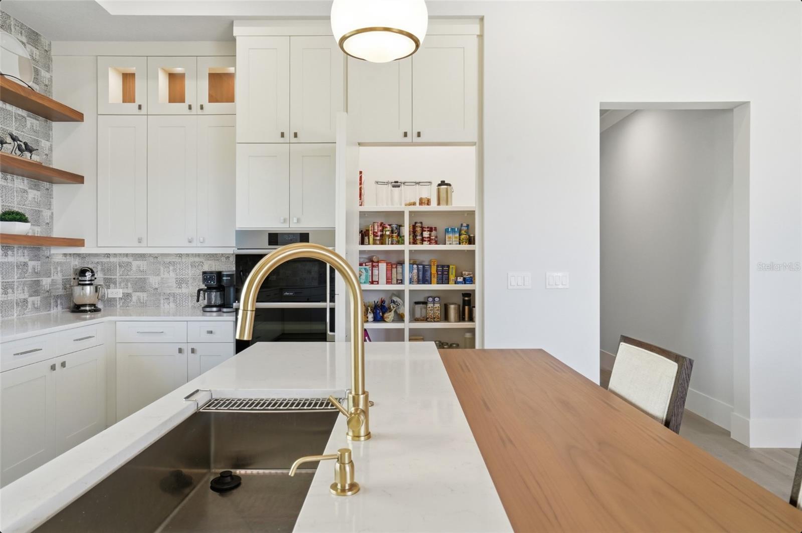 Image 21 of 88 For 1815 Rio Vista Terrace