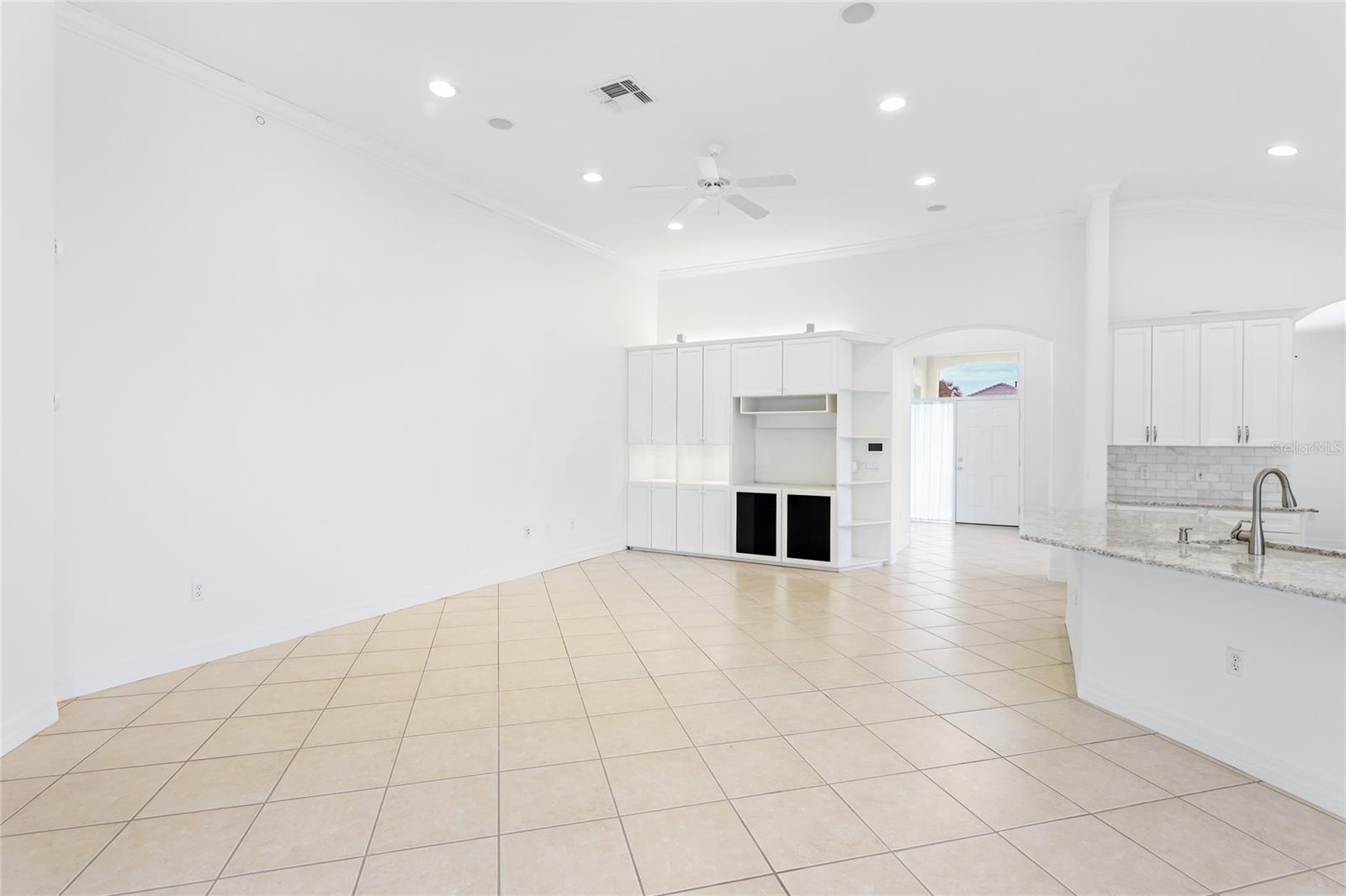 Image 12 of 62 For 711 Foggy Morn Lane