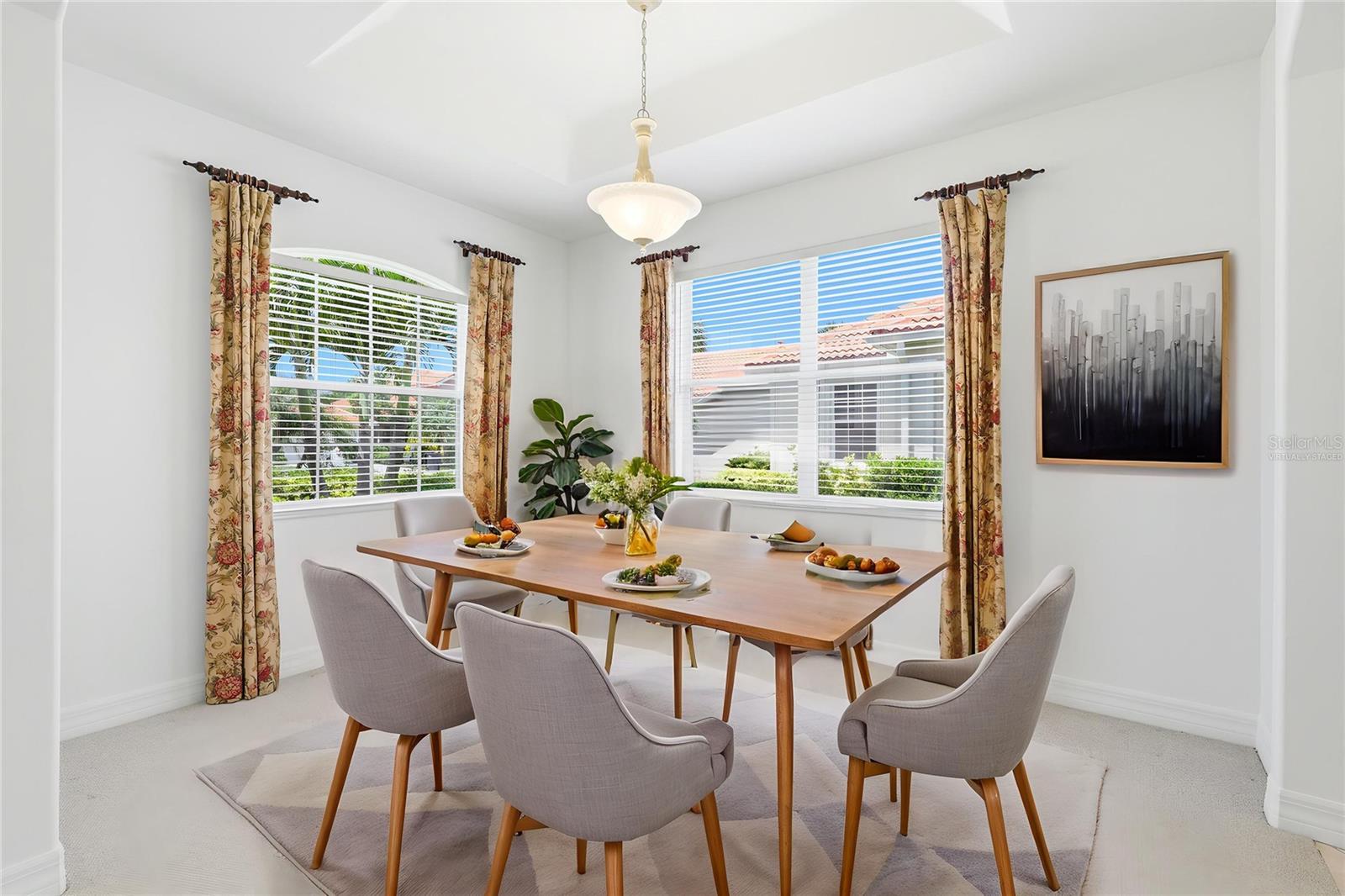 Image 17 of 62 For 711 Foggy Morn Lane