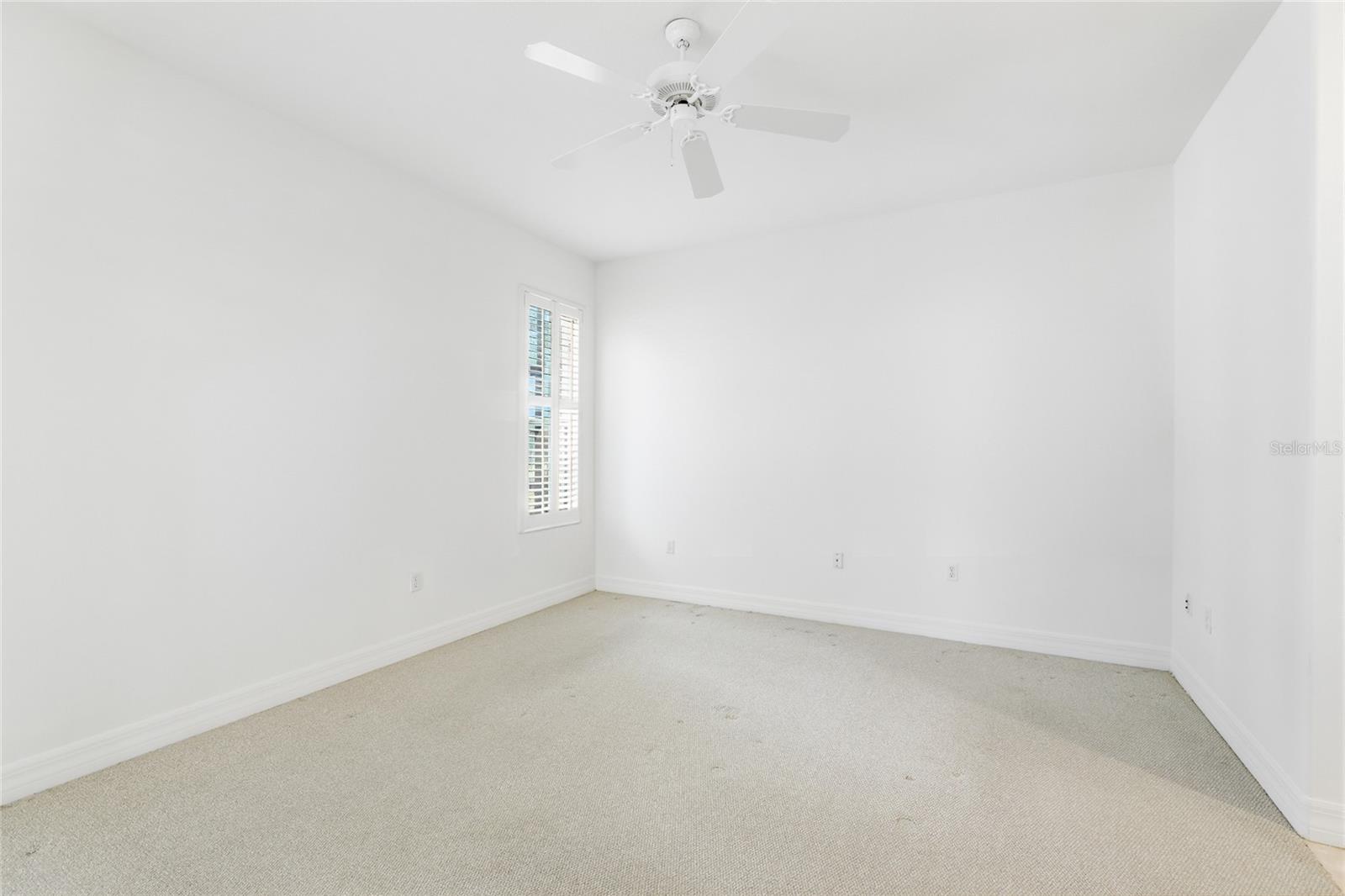 Image 20 of 62 For 711 Foggy Morn Lane