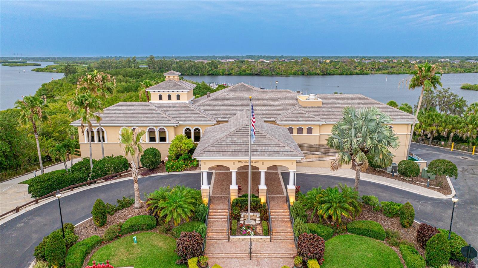 Image 44 of 62 For 711 Foggy Morn Lane